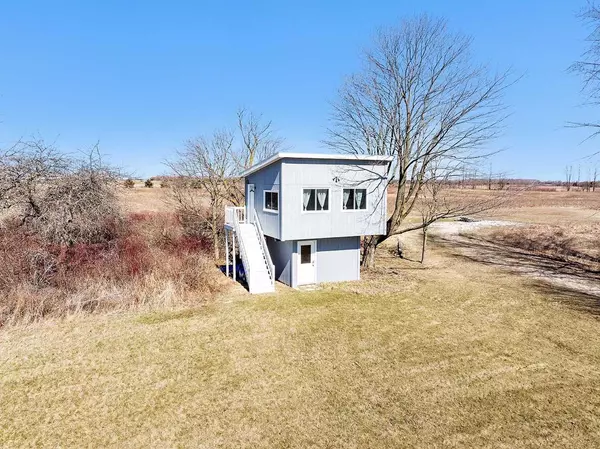 N6361 STATE RD 42, Algoma, WI 54201