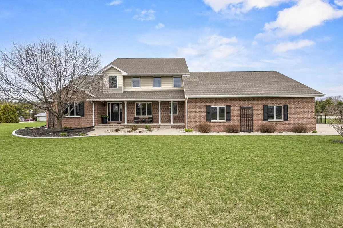 Neenah, WI 54956,8089 GALAXY DRIVE