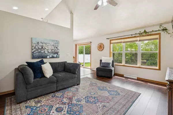 Menasha, WI 54952,1038 PROVINCE TERRACE