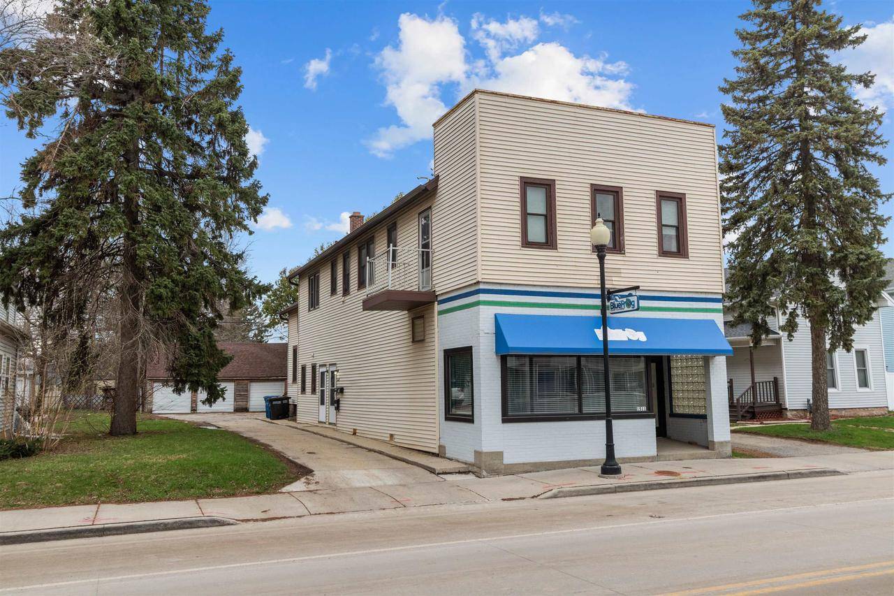 1511 OREGON STREET, Oshkosh, WI 54902