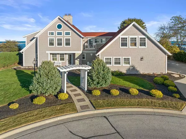 120 HATHAWAY DRIVE, Kewaunee, WI 54216