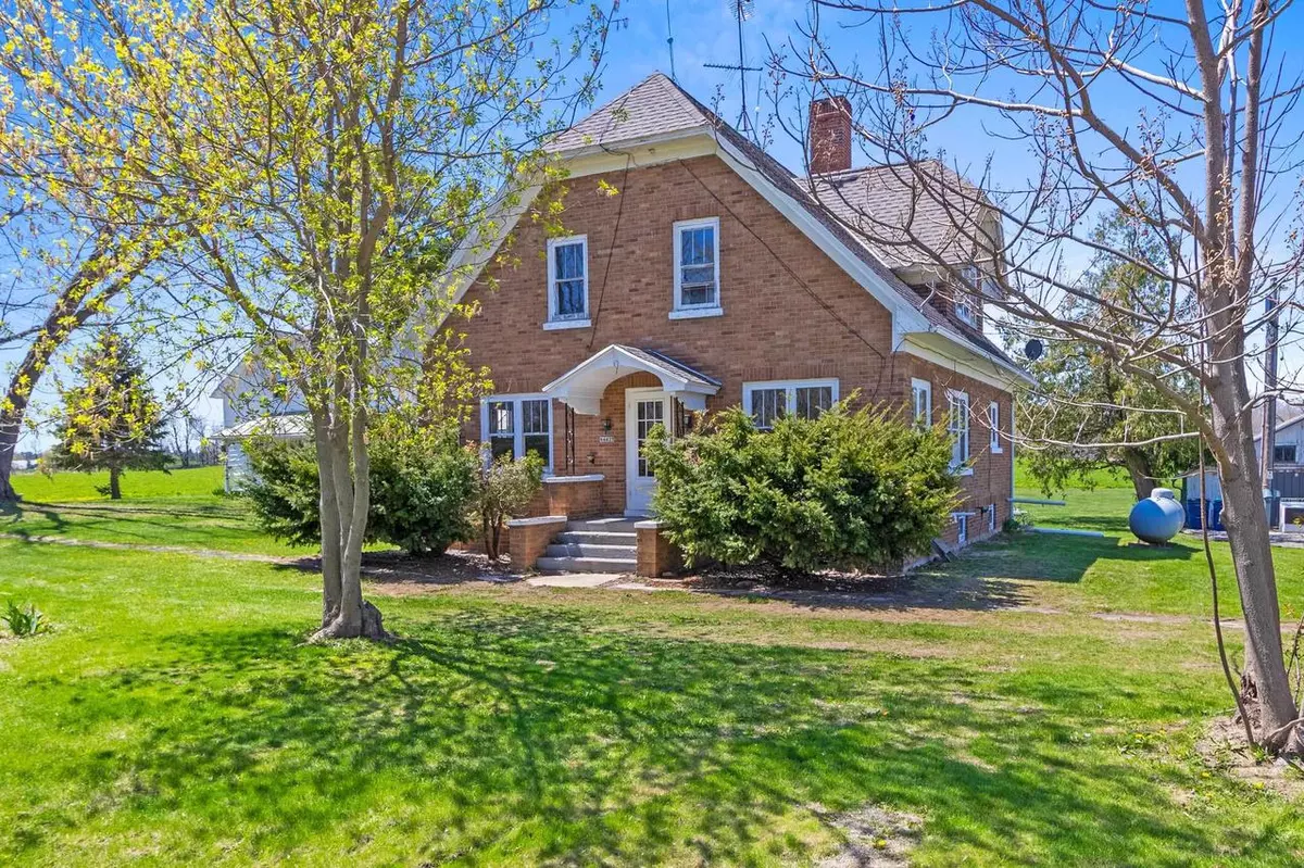 Luxemburg, WI 54217,N4425 PRAHL ROAD