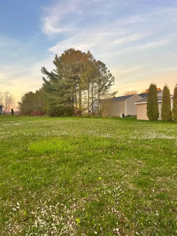 Algoma, WI 54201,308 SUMMIT STREET