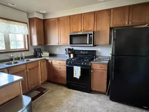 Waupaca, WI 54981,N3480 FEATHERS COURT