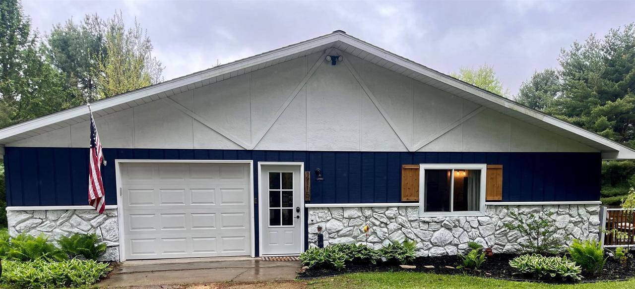 N2115 HILLCREST LANE, Wautoma, WI 54982