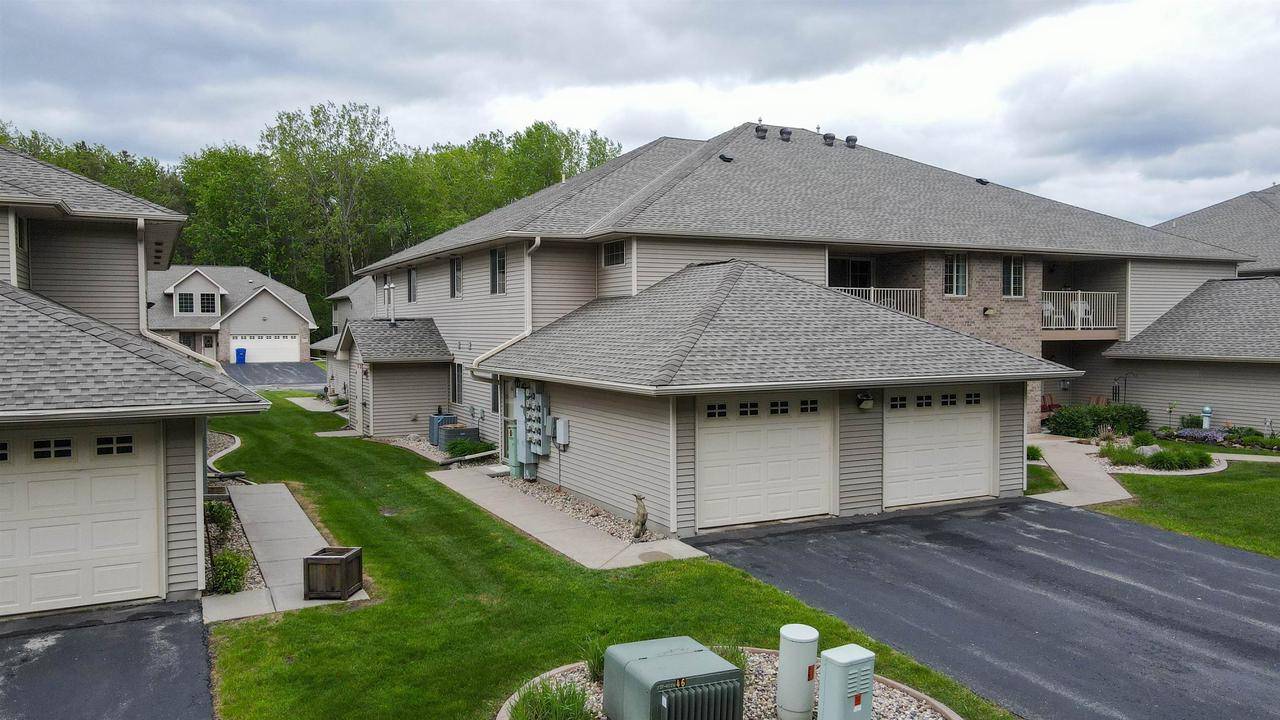 4715 N NEWCASTLE LANE #A, Appleton, WI 54913