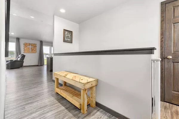 Neenah, WI 54956,1732 PATRIOT WAY