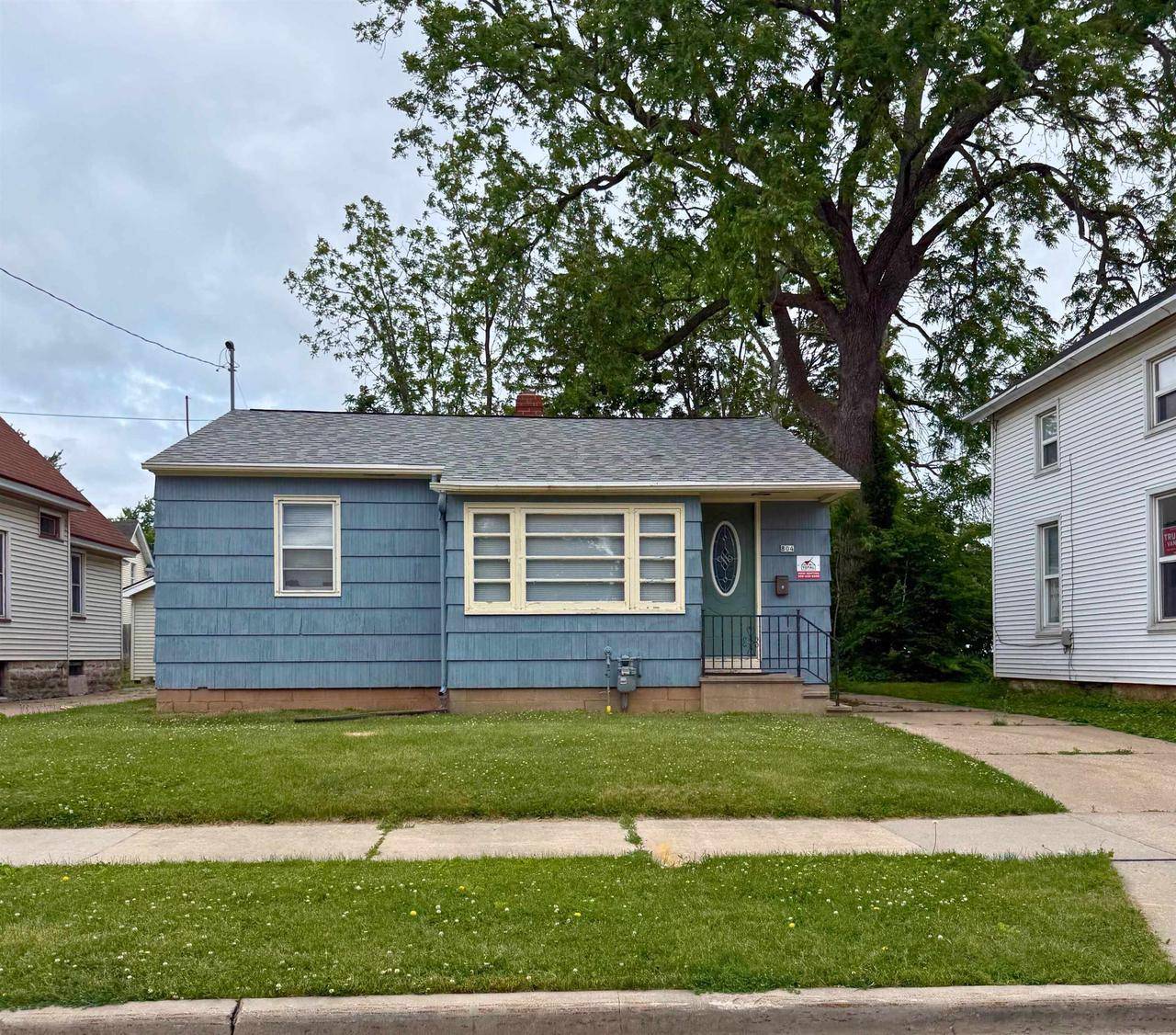804 JOHN AVENUE, Oshkosh, WI 54901