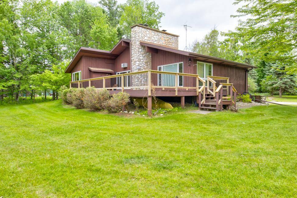 W5790 POINT LANE, Crivitz, WI 54114