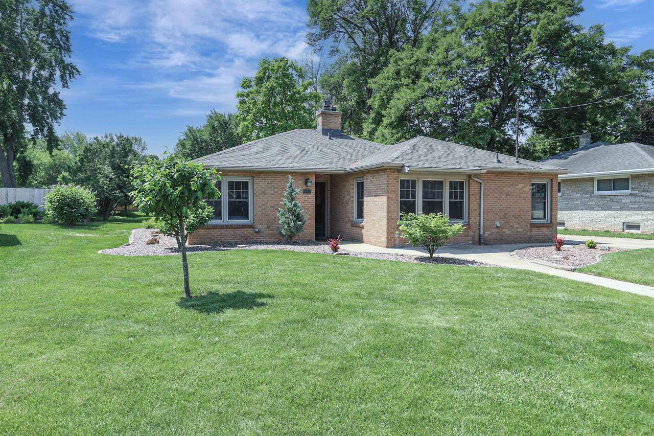 721 KEYES STREET, Menasha, WI 54952