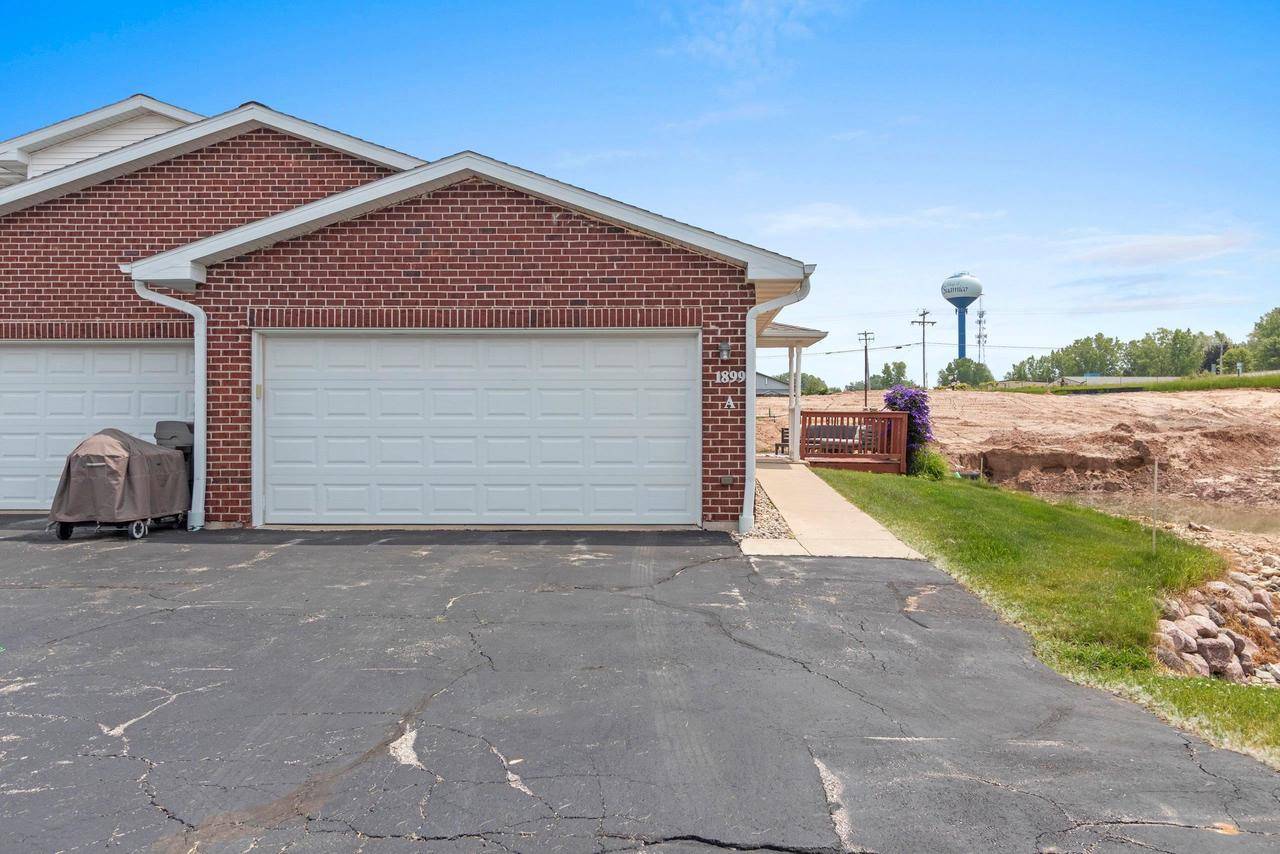 1899 RIVERSIDE DRIVE #A, Suamico, WI 54313