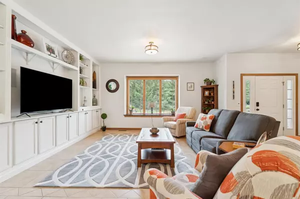 Neenah, WI 54956,1500 HIDDEN ACRES LANE