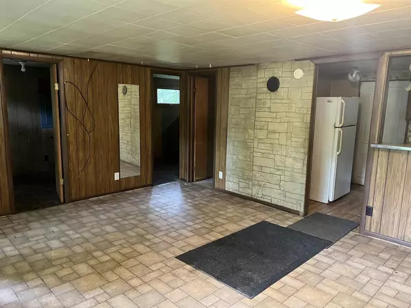 Bowler, WI 54416,N6387 PONY CREEK LANE