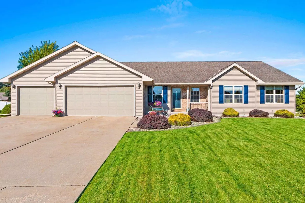 Luxemburg, WI 54217,1673 MEADOWS LANE