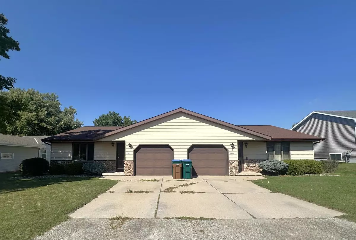 Appleton, WI 54914,1310 W HIAWATHA DRIVE