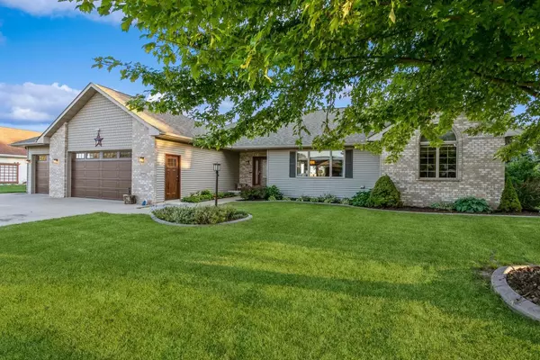 Appleton, WI 54915,W5935 DAFFODIL DRIVE