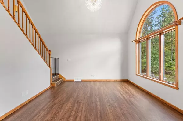 Shawano, WI 54166,N7041 MENOMINEE DRIVE