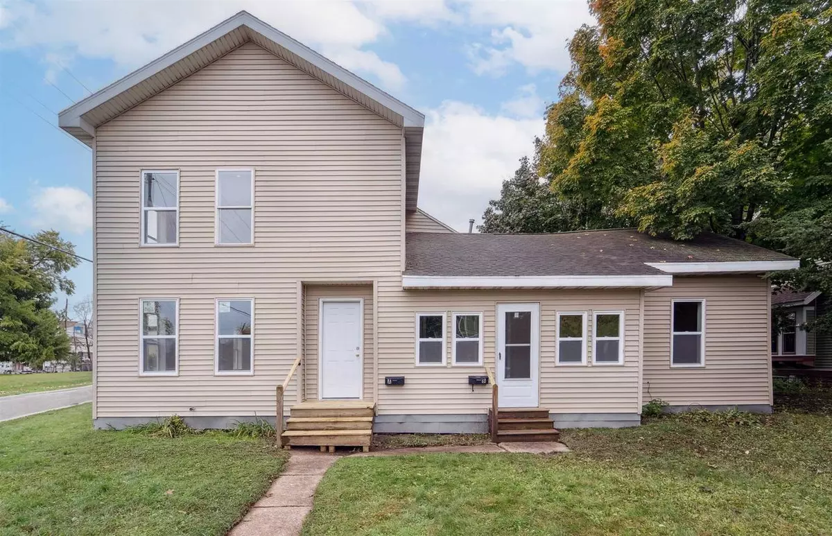 New London, WI 54961,200 W BEACON STREET