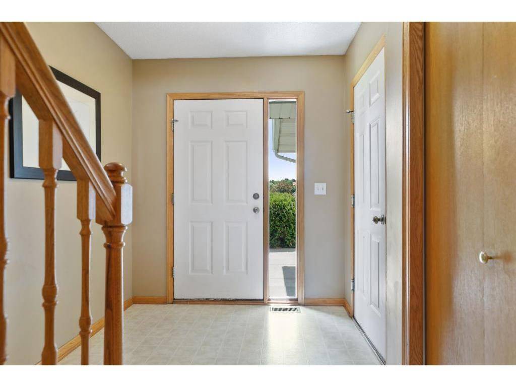 Somerset, WI 54025,325 Apple Ct