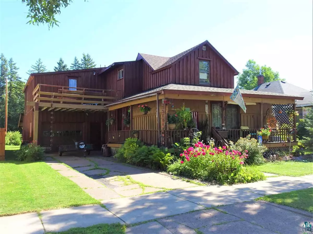 Ashland, WI 54806,914 MacArthur Ave