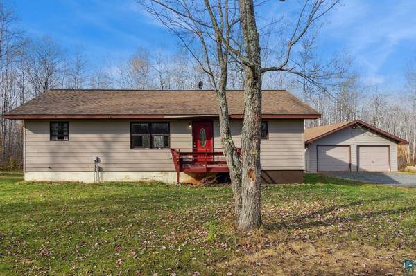 4503 S Snooky Rd, South Range, WI 54874