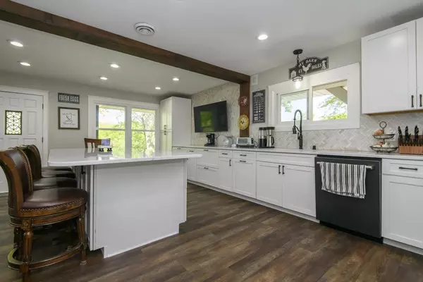 Muskego, WI 53150,W208S8861 Hillendale Dr