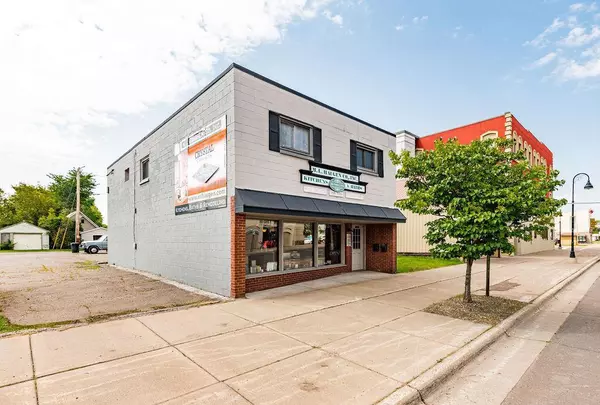 Superior, WI 54880,2212 E 5th St