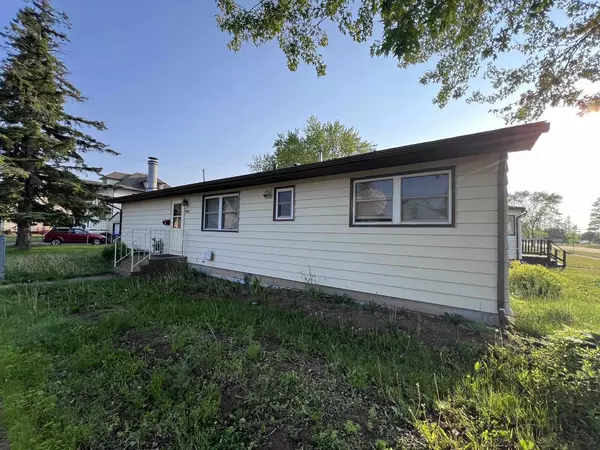 5803 John Ave, Superior, WI 54880