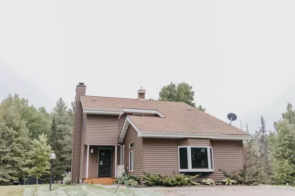 4182 E Keith Rd, Superior, WI 54880