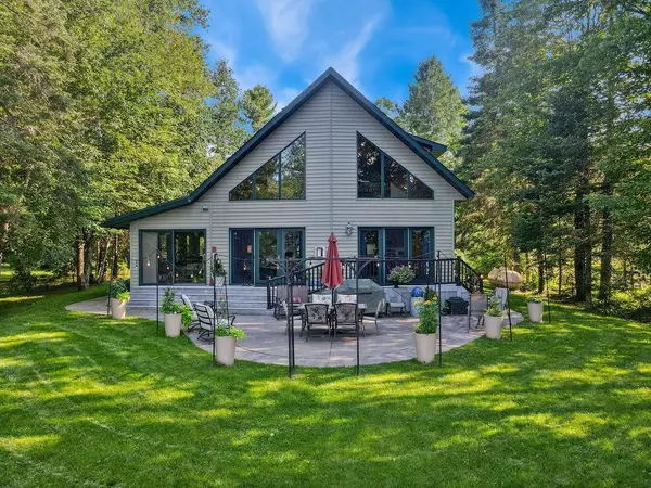 8222 S Dowling Lk Rd W, Superior, WI 54880