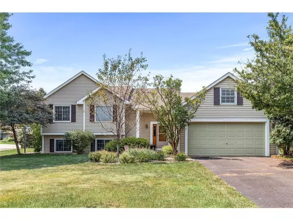 3871 Mersey Way, Eagan, MN 55123