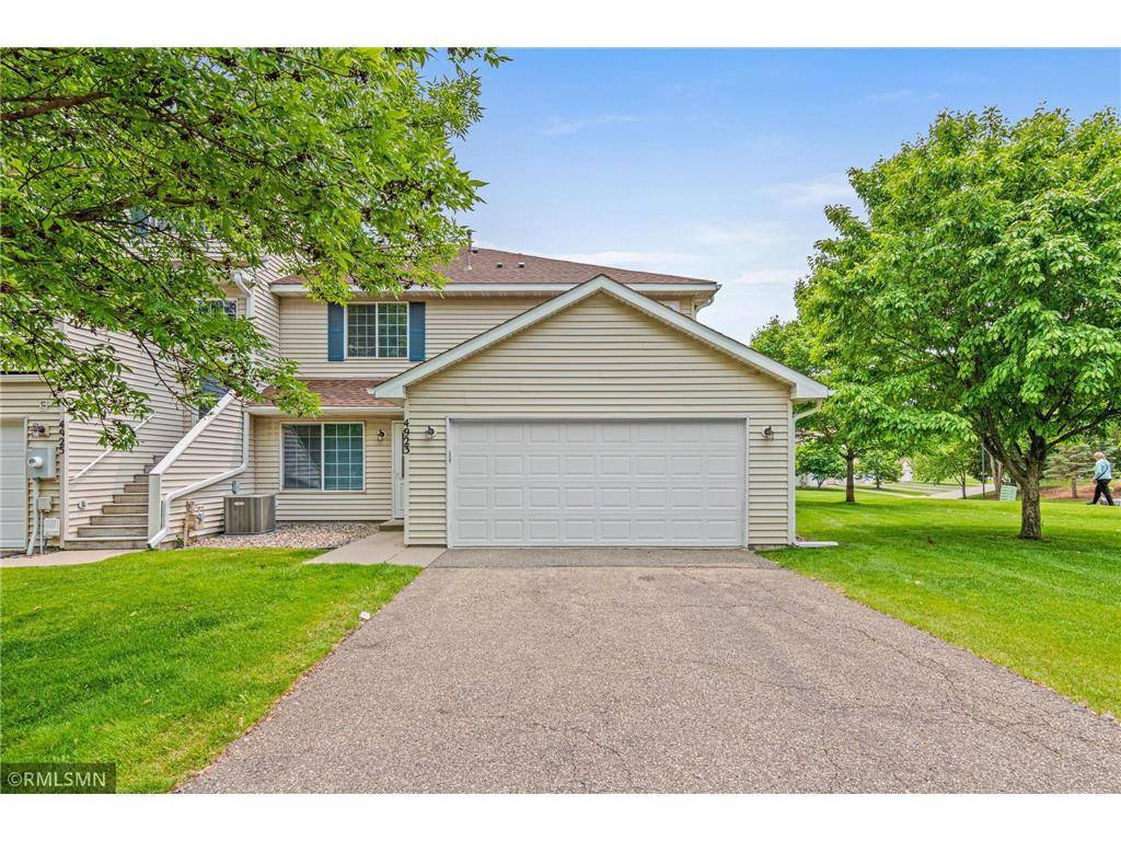4923 Grenwich Place, Saint Paul, MN 55128