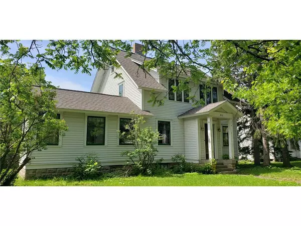 River Falls, WI 54022,420 Spring Street