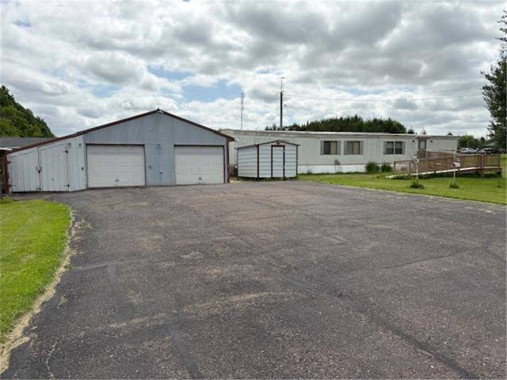 322 75th Street, Clear Lake, WI 54005