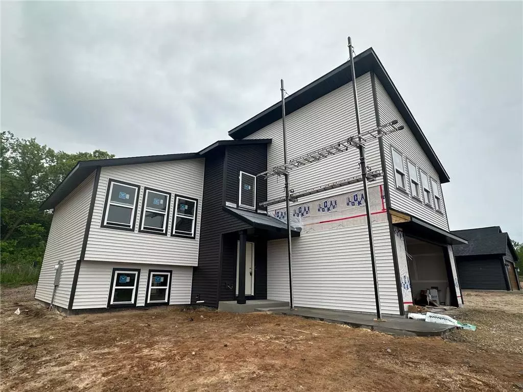 Roberts, WI 54023,248 Dakota Avenue