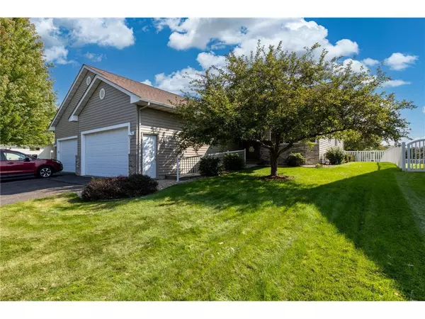 1450 Foster Street, River Falls, WI 54022