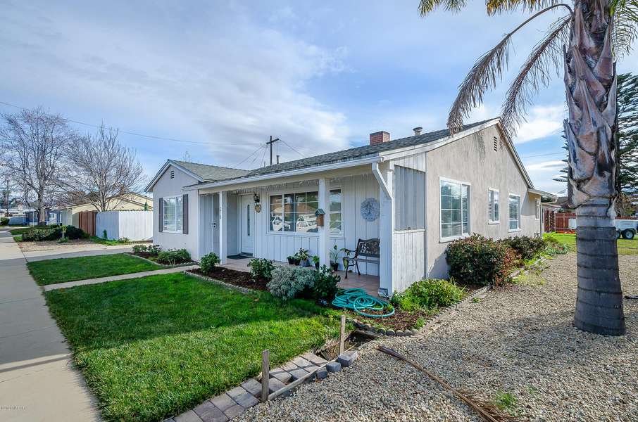 218 Capitol Drive, Santa Maria, CA 93454