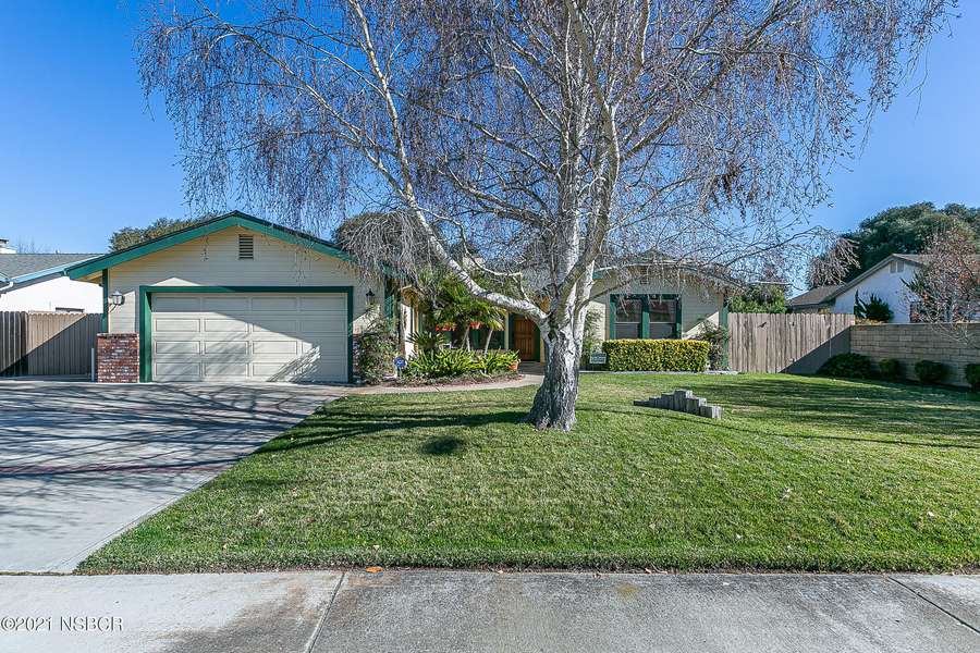 4572 Merridock Court, Santa Maria, CA 93455