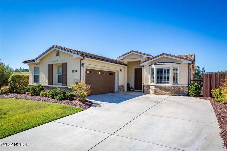 1290 Hollysprings Lane, Santa Maria, CA 93455