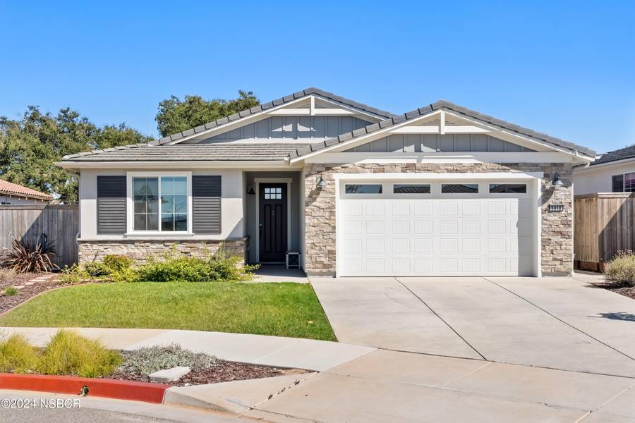 5810 Deer Grass Court, Santa Maria, CA 93455