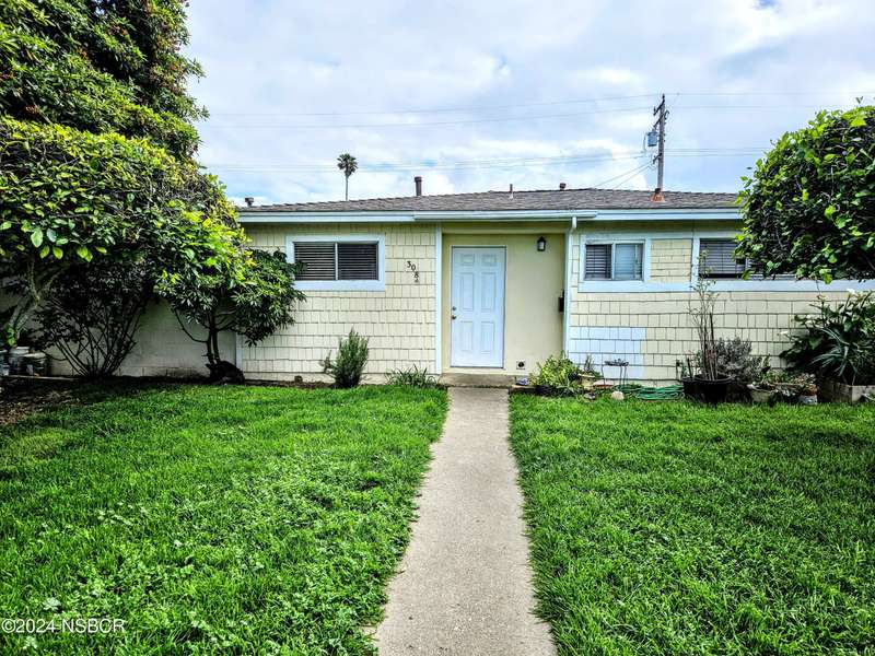 308 E Airport Avenue, Lompoc, CA 93436