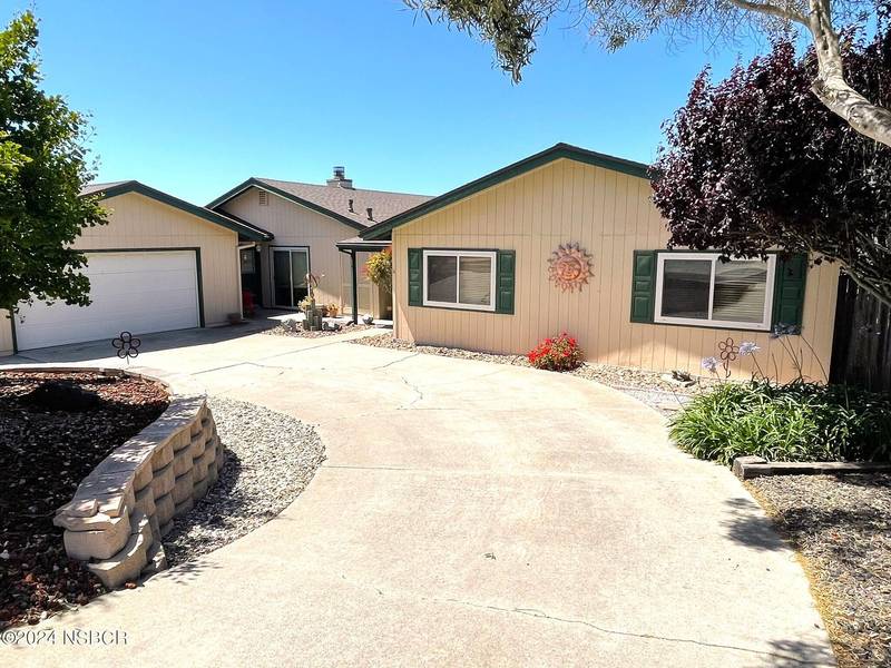 13 Cambridge Drive, Lompoc, CA 93436