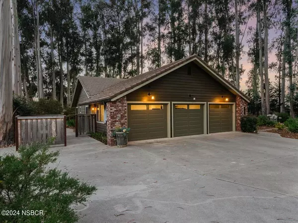 Nipomo, CA 93444,534 Briarwood Lane