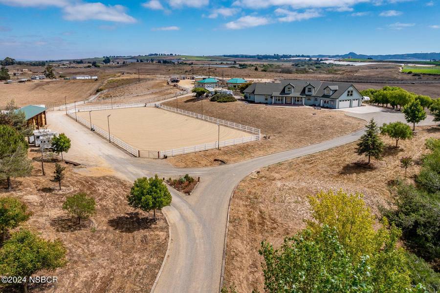 2982 Wildhaven Circle, Santa Maria, CA 93454