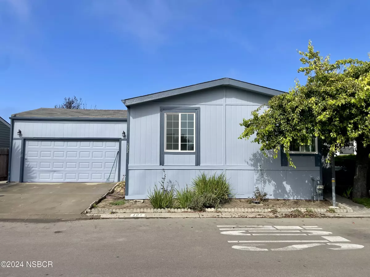 Lompoc, CA 93436,1317 N V Street #202