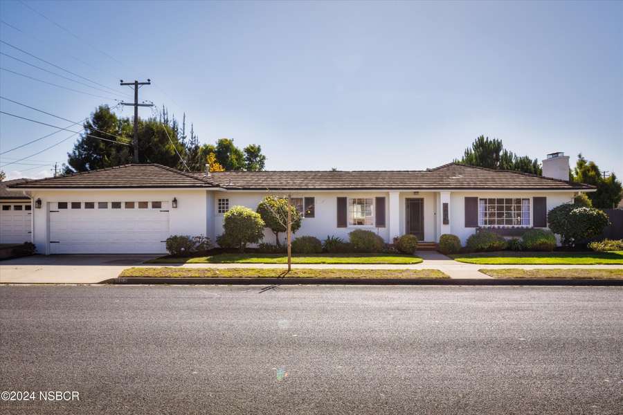 302 E Morrison Avenue, Santa Maria, CA 93454