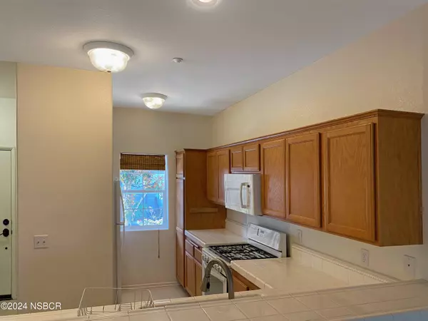 Buellton, CA 93427,609 Central Avenue #1