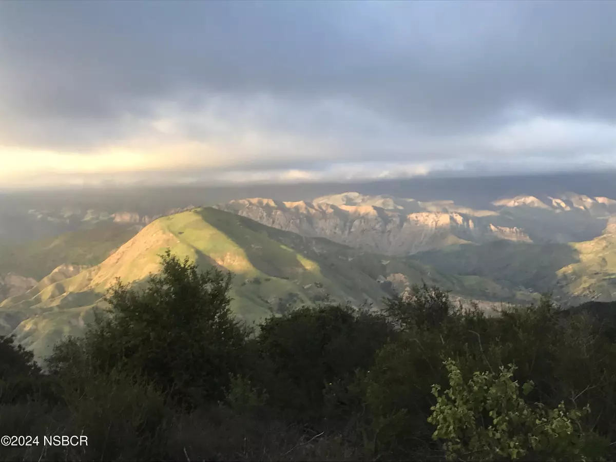 Santa Barbara, CA 93105,E Camino Cielo