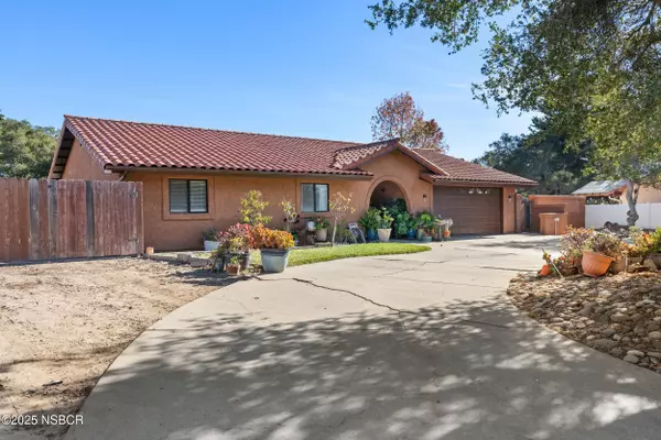 Lompoc, CA 93436,3332 Courtney Drive