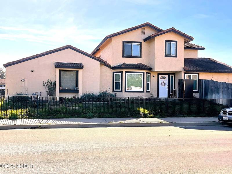 1119 Parkside Way, Lompoc, CA 93436